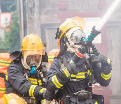 家庭火警急救重点，第一功夫应该怎么办？？？